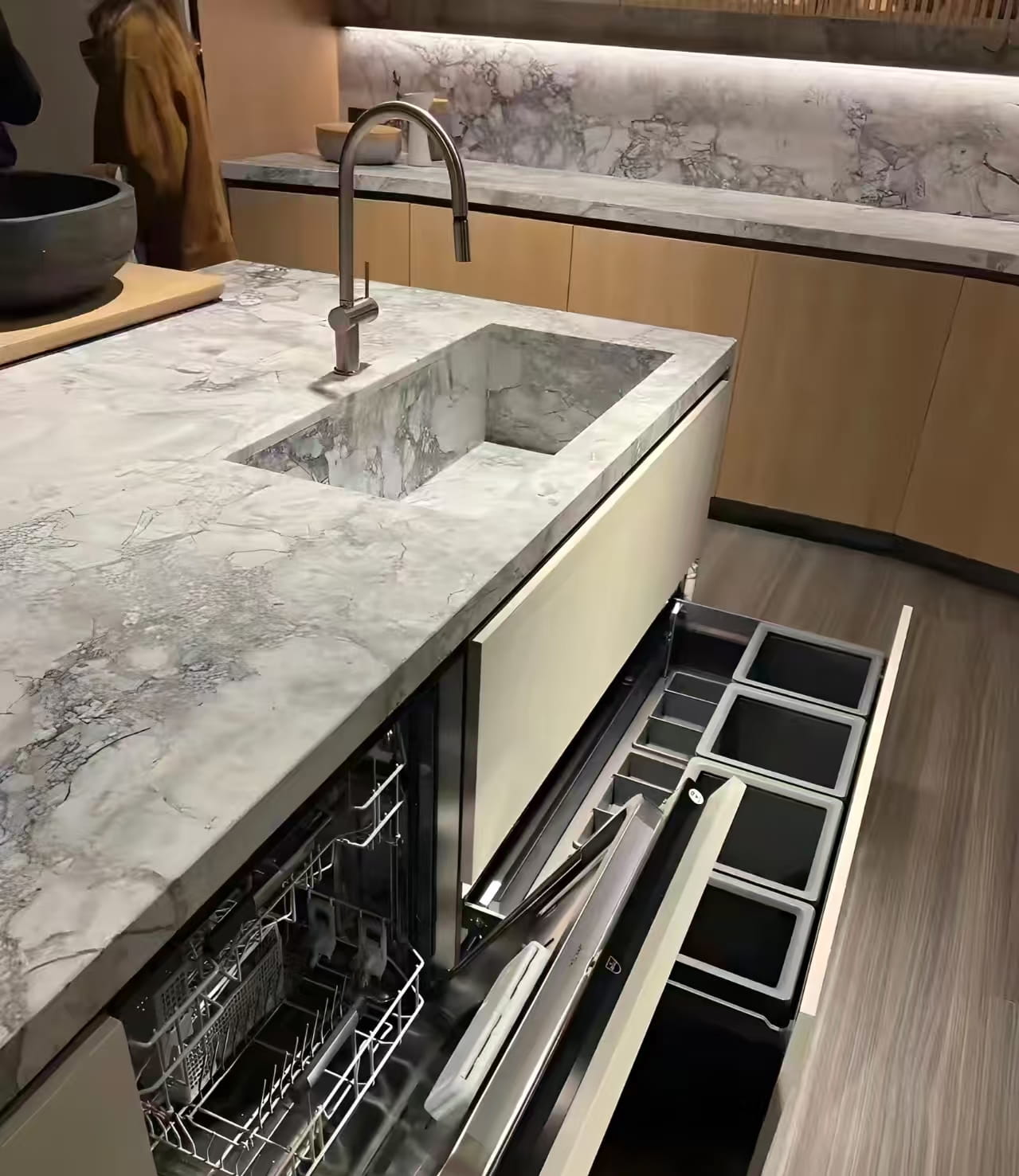 Ваш кухонный остров — это просто загромождённый стол?